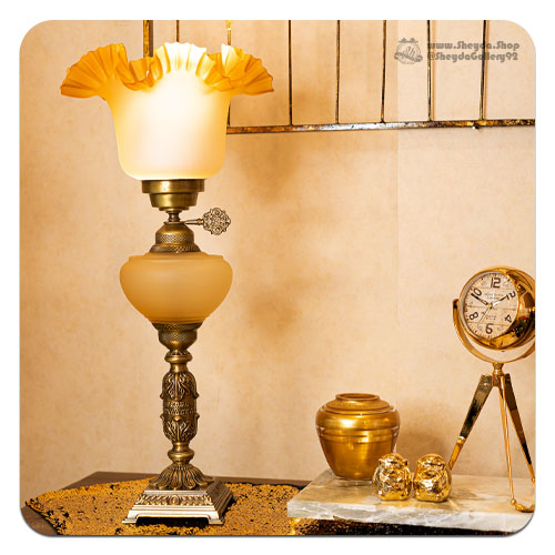 شمعدان سه‌شاخه حباب عسلی مات